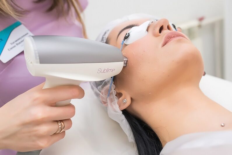 Perform a laser rejuvenation procedure on the skin